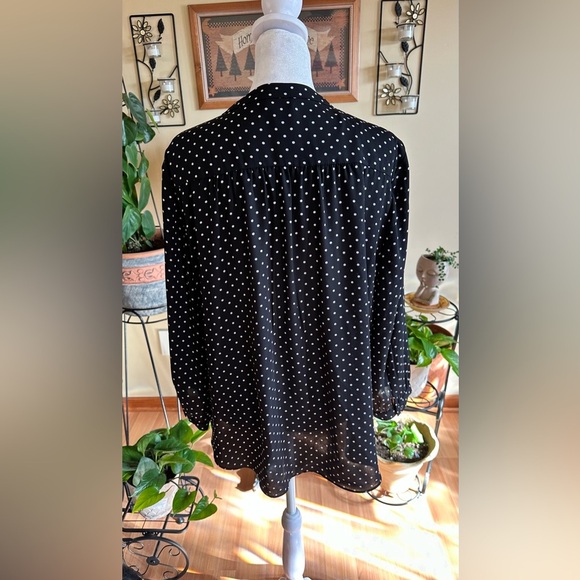 Vince Camuto Polka Dot V-Neck Women’s Blouse Rich Black Size Large Long Sleeves - Picture 2 of 12